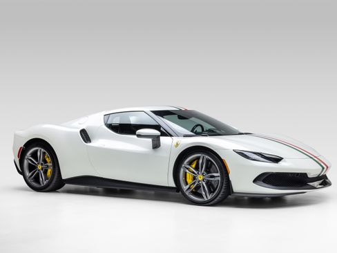 Used 2022 Ferrari 296 GTB RWD image 10