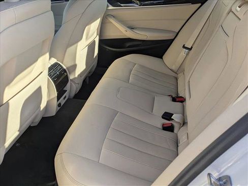 Used 2023 BMW 530i xDrive w/ Convenience Package image 20