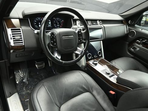 Used 2022 Land Rover Range Rover P525 Westminster Edition image 9