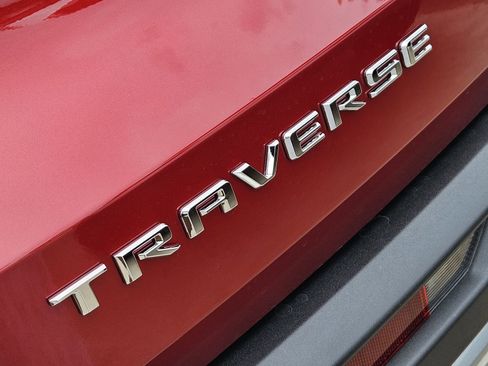 New 2026 Chevrolet Traverse LT w/ Sun and Wheel Package FWD image 14
