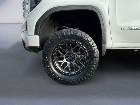 New 2026 GMC Sierra 1500 Elevation w/ X31 Off-Road Package image 9