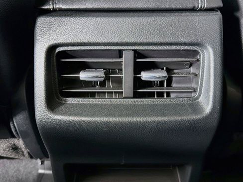 Used 2024 Ford Edge Titanium AWD/4WD image 28