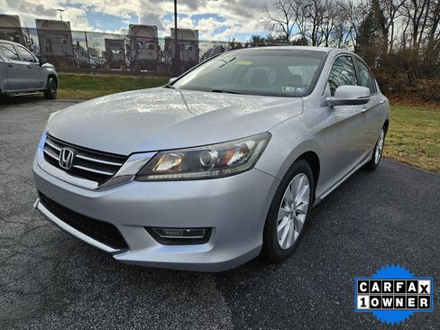 Used 2013 Honda Accord EX image 3