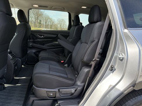 Certified 2025 Subaru Ascent Premium image 31