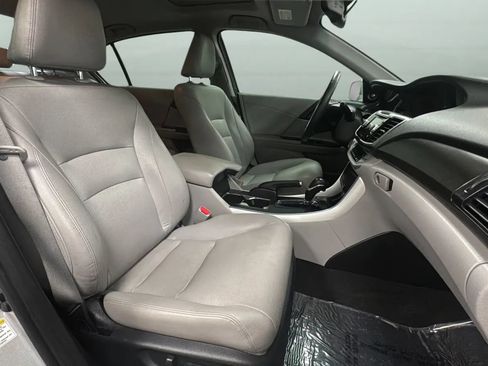 Used 2013 Honda Accord EX-L image 21