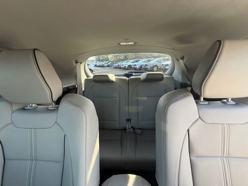 Certified 2018 Acura MDX SH-AWD w/ Advance Package image 19