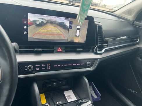 Used 2024 Kia Sportage SX image 15