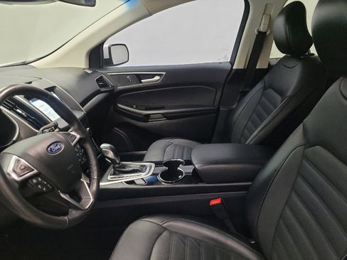 Used 2018 Ford Edge SEL w/ Equipment Group 201A AWD/4WD image 17