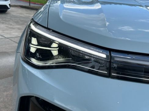New 2026 Volkswagen Taos SE FWD image 38