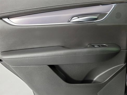 Used 2019 Cadillac XT5 Luxury image 13