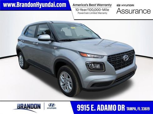 New 2026 Hyundai Venue SE image 1