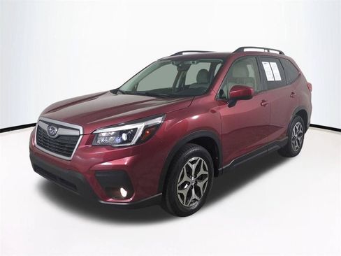 Used 2021 Subaru Forester Premium w/ Popular Package #1 AWD/4WD image 9