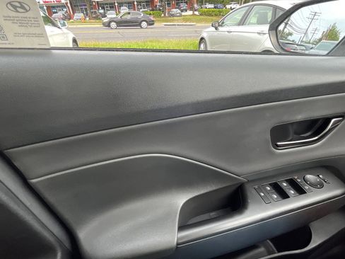 Used 2024 Hyundai Kona N Line image 21