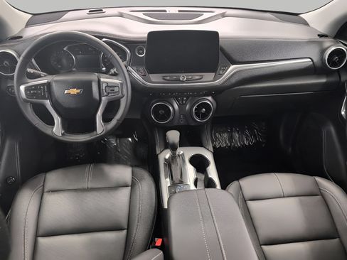 Used 2024 Chevrolet Blazer LT AWD/4WD image 6
