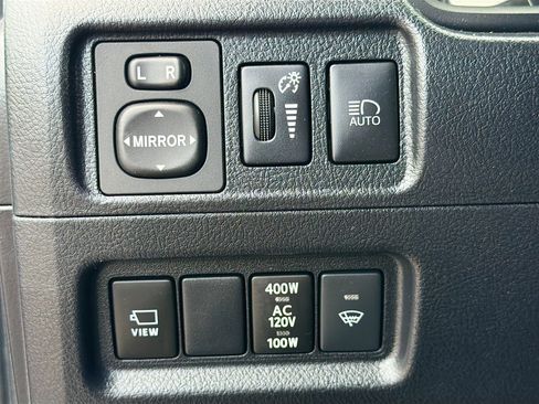 Used 2022 Toyota 4Runner Limited RWD image 33