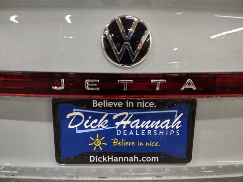 New 2026 Volkswagen Jetta SE image 14