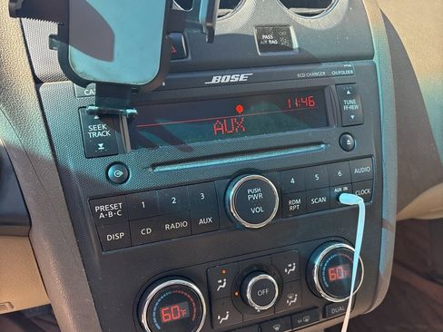 Used 2009 Nissan Altima 3.5 SL image 6