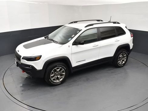 Used 2022 Jeep Cherokee Trailhawk w/ Sound & Nav Group AWD/4WD image 15