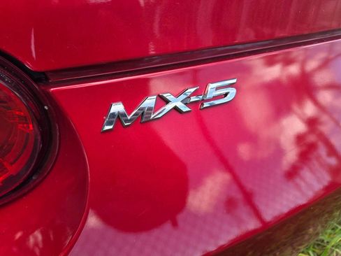 Used 2016 MAZDA MX-5 Miata Grand Touring RWD image 4