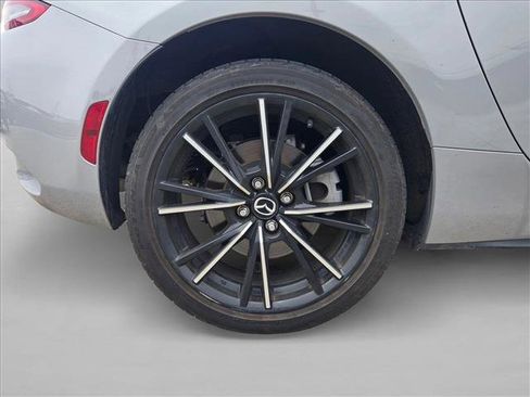 Used 2025 MAZDA MX-5 Miata RF Grand Touring RWD image 10