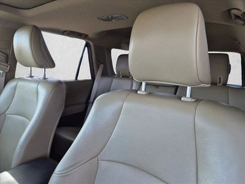 Used 2013 Toyota 4Runner Limited AWD/4WD image 5