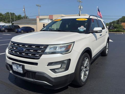 Used 2016 Ford Explorer Limited AWD/4WD image 4