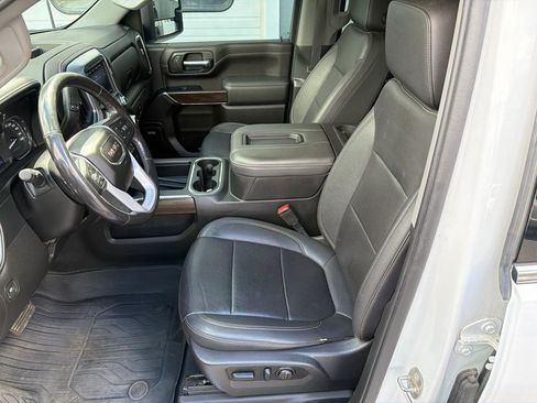 Used 2022 GMC Sierra 3500 SLT w/ SLT Premium Package AWD/4WD image 8