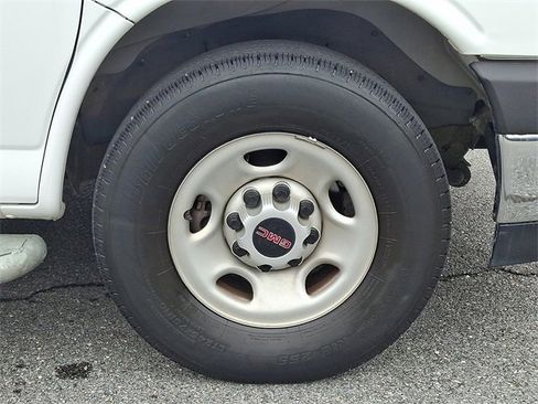 Certified 2023 GMC Savana 2500 Work Van w/ Driver Convenience Package image 8