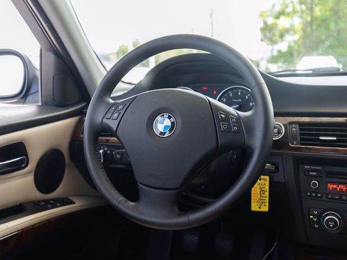 Used 2011 BMW 328i Sedan image 31