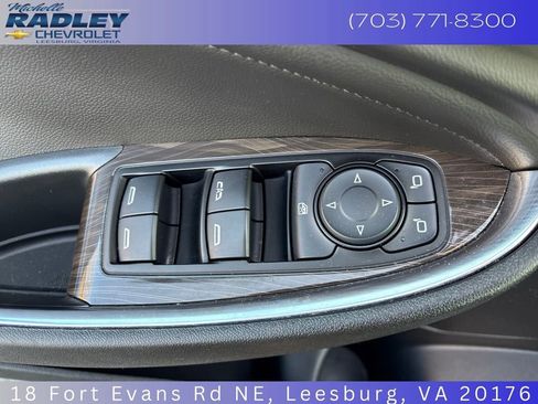 Used 2024 Chevrolet Malibu LT image 14