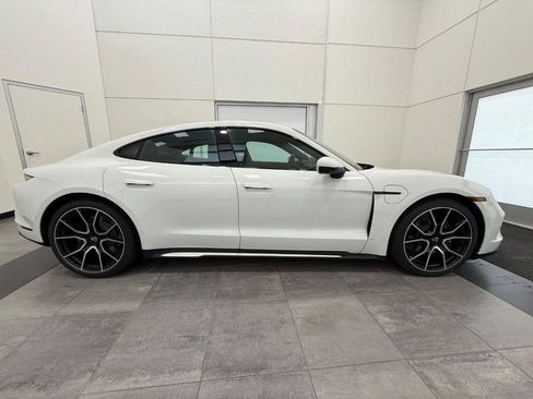 New 2025 Porsche Taycan image 9
