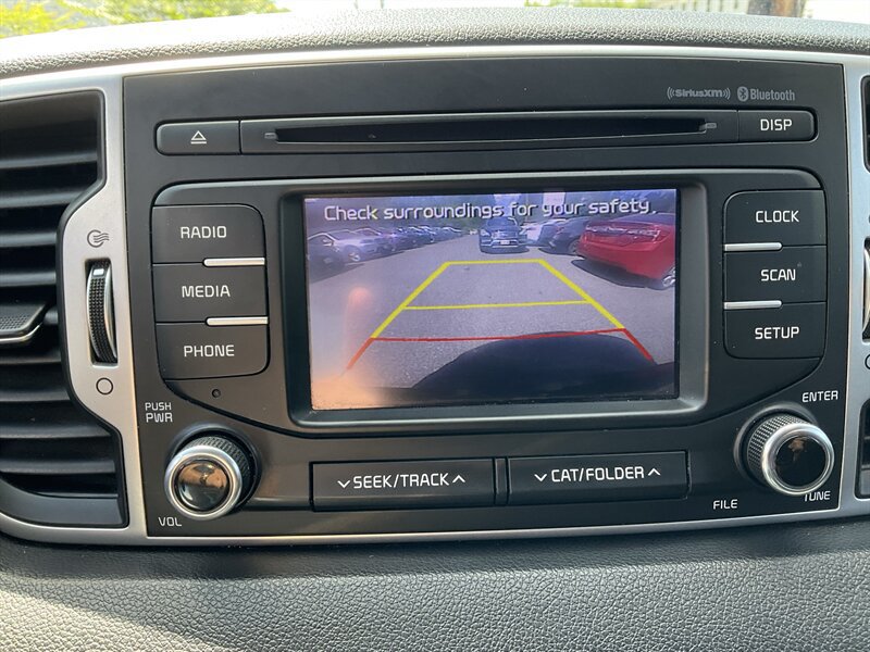Used 2017 Kia Sportage LX AWD/4WD image 21