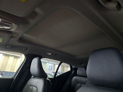 New 2026 Volvo XC40 B5 Ultra w/ Climate Package image 20