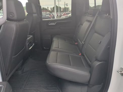 Used 2024 GMC Sierra 1500 SLT w/ SLT Premium Plus Package AWD/4WD image 29