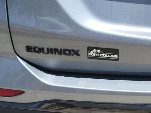 Used 2023 Chevrolet Equinox RS AWD/4WD image 16