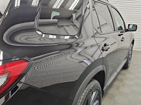 New 2026 Honda Pilot Sport image 8