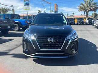 Used 2024 Nissan Kicks S video 2