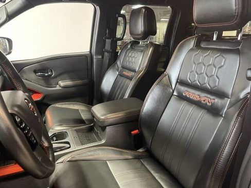 Used 2023 Nissan Frontier PRO-4X w/ Pro-4X Premium Package image 9