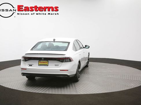 Used 2024 Honda Accord Sport image 38
