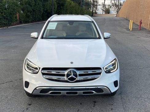 Used 2021 Mercedes-Benz GLC 300 image 2