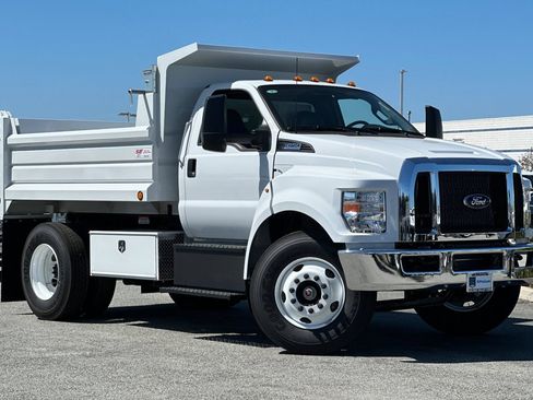 New 2025 Ford F650 2WD Regular Cab Super Duty image 2