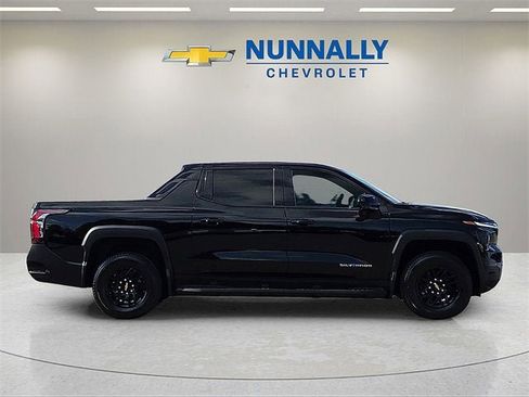 New 2026 Chevrolet Silverado EV LT image 6