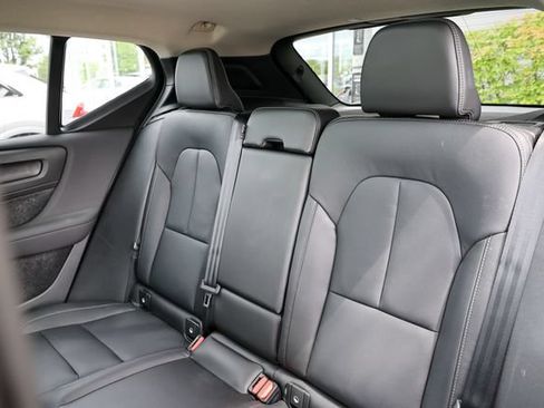 Certified 2026 Volvo XC40 B5 Plus AWD/4WD image 41