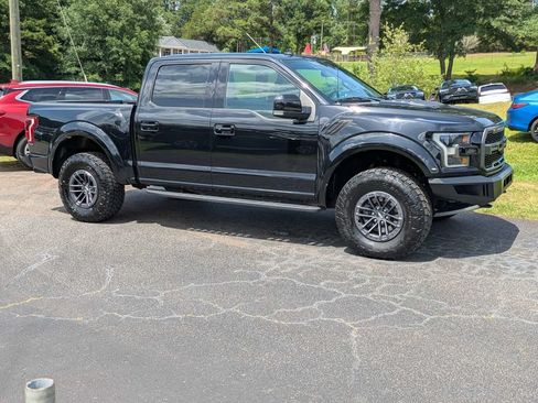 Used 2020 Ford F150 Raptor w/ Equipment Group 802A Luxury AWD/4WD image 8