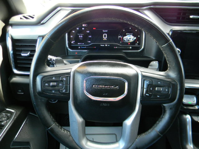 Used 2024 GMC Sierra 1500 Denali w/ Denali Reserve Package AWD/4WD image 12