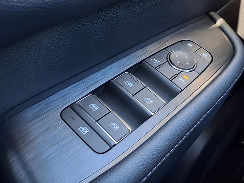 New 2026 Nissan Armada SV image 23