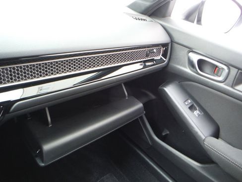 Used 2023 Honda Civic Sport image 23