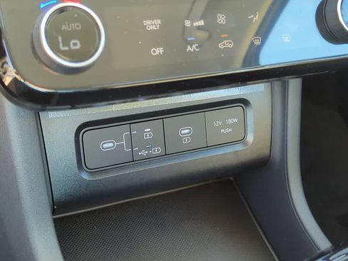 New 2026 Hyundai Tucson Blue SE AWD/4WD image 32