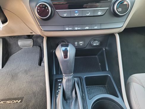 Used 2020 Hyundai Tucson SE image 26