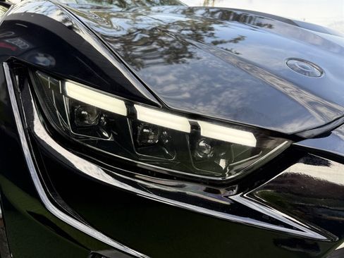 Used 2019 Ford Mustang GT RWD image 9